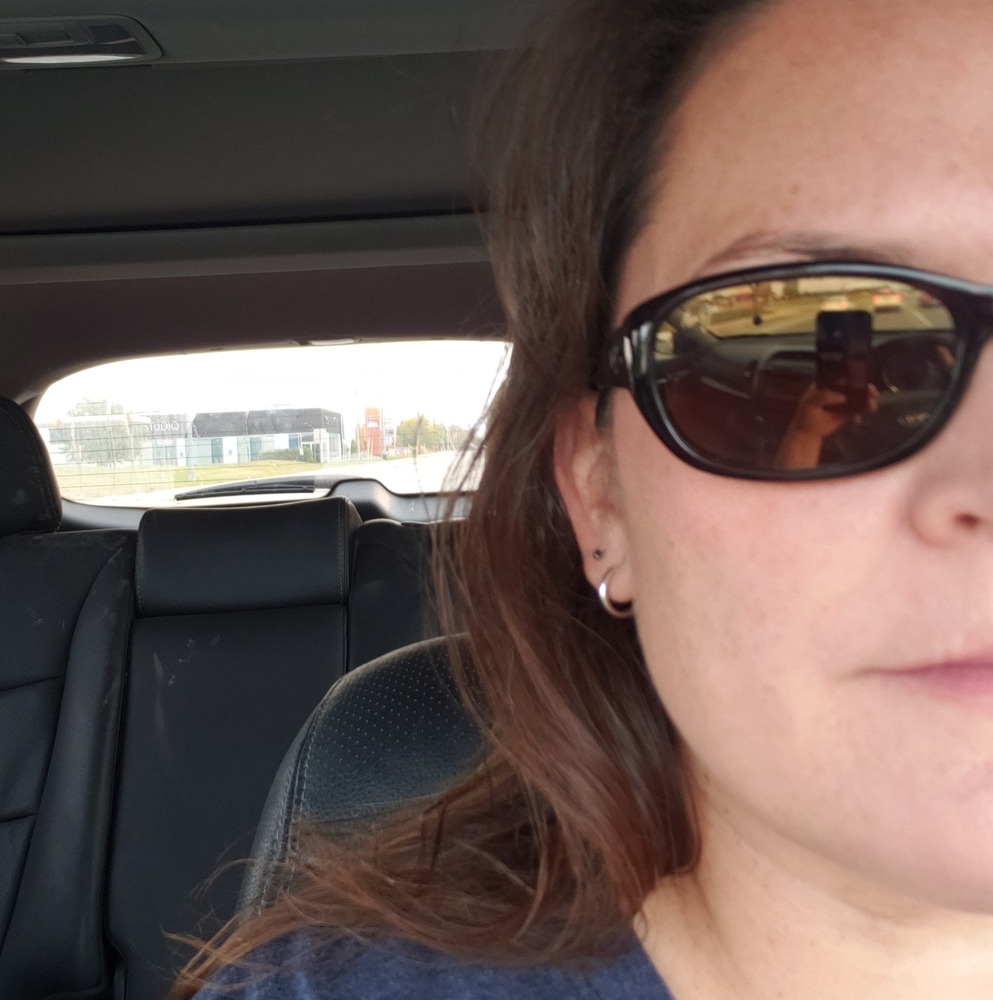 Meet your Posher, Lisa